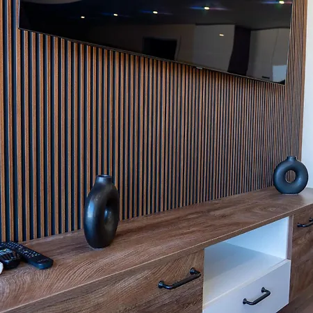 דירה Grand גברובו