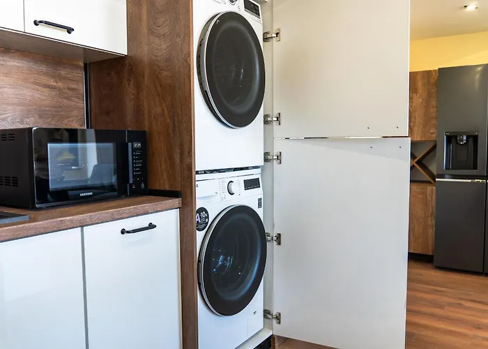 Grand * ガブロヴォ