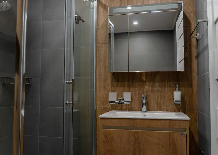 アパート Grand *